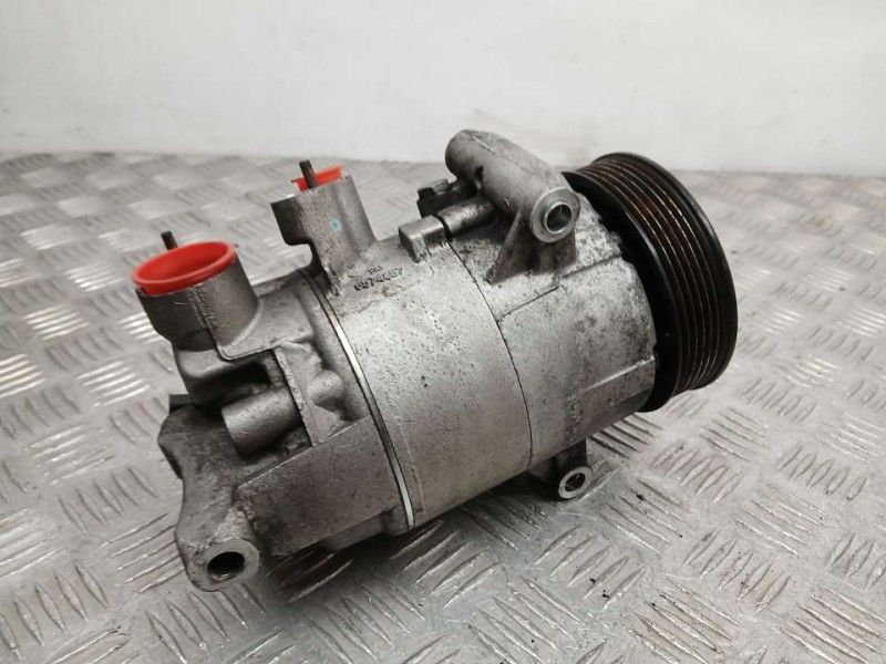 Recambio de compresor aire acondicionado para skoda octavia lim. (5e3) active referencia OEM IAM 5Q0820803B 01141227 DELPHI