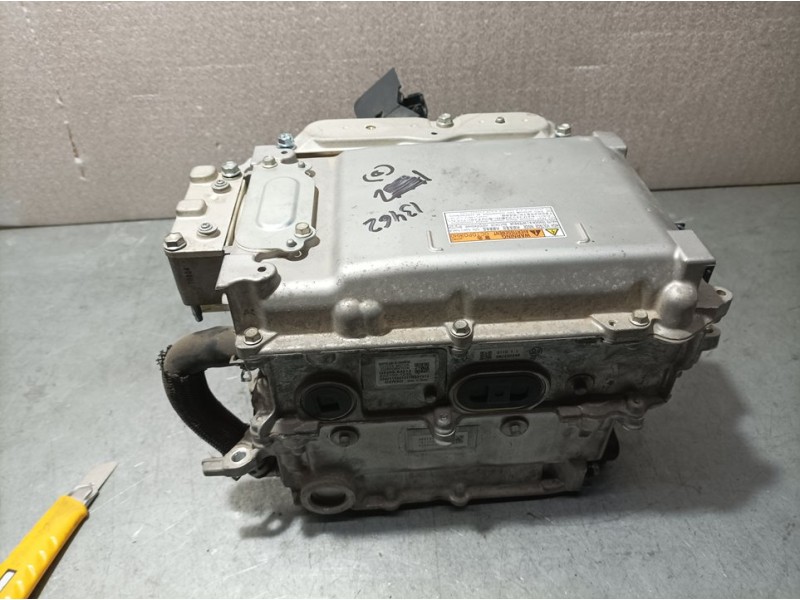 Recambio de transformador hibrido para lexus is 300h referencia OEM IAM G920053012 2321001235 DENSO