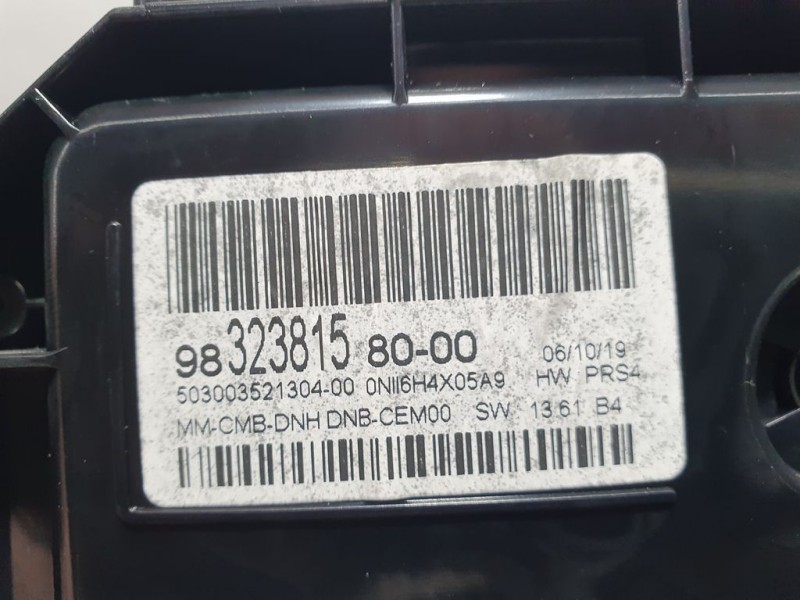 Recambio de cuadro instrumentos para peugeot 5008 gt line referencia OEM IAM 9832381580 503003521304 