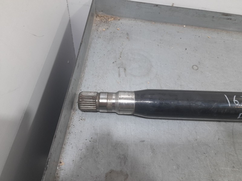 Recambio de transmision delantera derecha para opel zafira tourer excellente referencia OEM IAM 13348259  