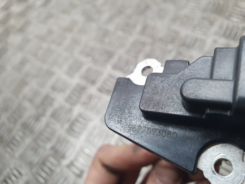 Recambio de caudalimetro para citroën berlingo feel m 5p referencia OEM IAM 9677093080 AFH50M27 