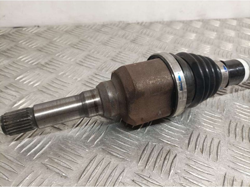 Recambio de transmision delantera derecha para citroën c3 origins referencia OEM IAM 9677476680  