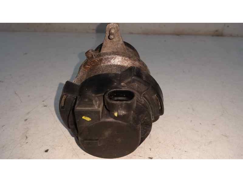 Recambio de faro antiniebla izquierdo para lancia musa (184) platino referencia OEM IAM   