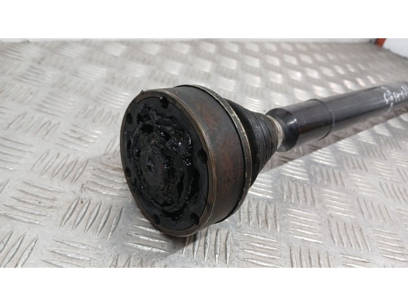 Recambio de transmision delantera derecha para skoda octavia ii (1z3) 1.6 tdi referencia OEM IAM 1K0407272CC PINTURA SALTADA 