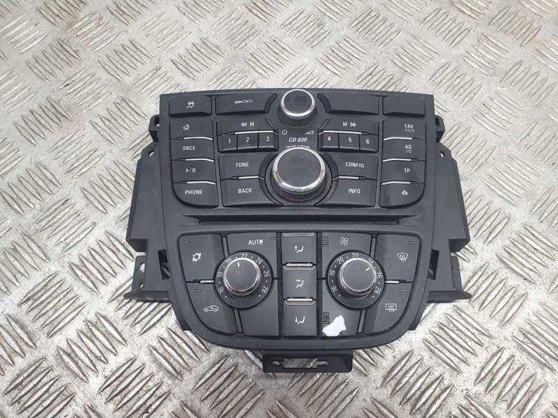 Recambio de mando radio para opel astra j lim. selective referencia OEM IAM 13435148 28395672 DELPHI MANDO CLIMA