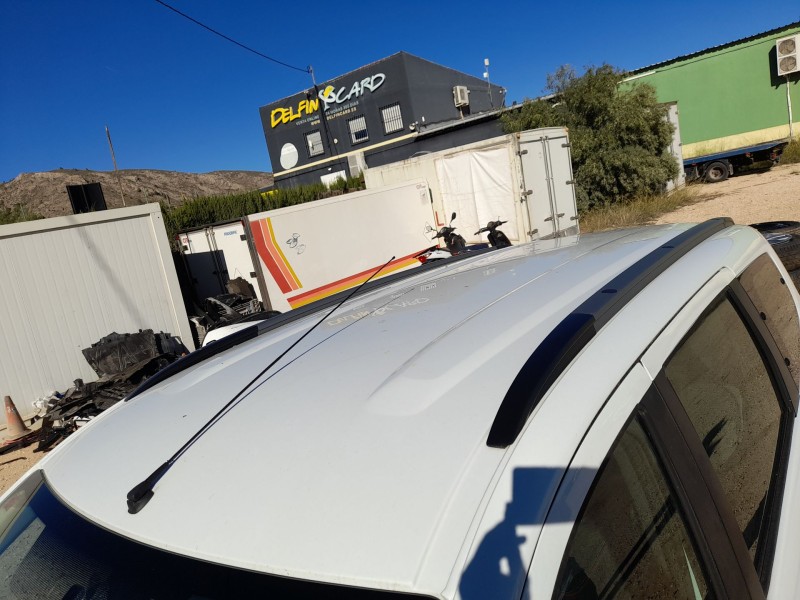 Recambio de barras techo para dacia lodgy (js_) 1.6 lpg referencia OEM IAM 738211027R 738211027R IZQUIERDA  738200815R DERECHA 