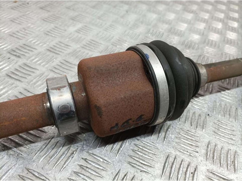 Recambio de transmision delantera derecha para renault trafic furgón l1h1 2,9t referencia OEM IAM 391005010R 93453895 