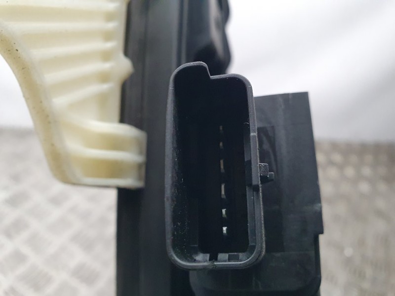 Recambio de elevalunas delantero derecho para citroën berlingo feel m 5p referencia OEM IAM 9840175780  ELECTRICO