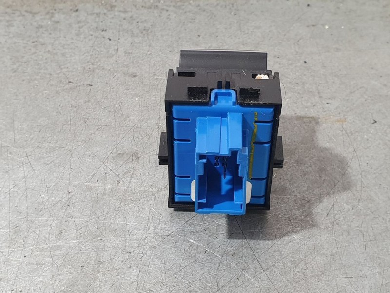 Recambio de palanca freno de mano para peugeot 5008 gt line referencia OEM IAM 9810593577 1010869710 BOTON ELECTRICO