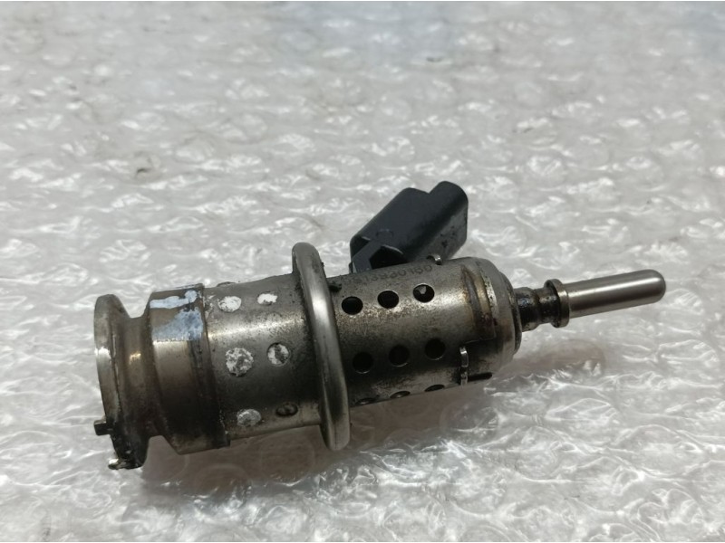 Recambio de inyector adblue para citroën c3 feel referencia OEM IAM 9813930180  