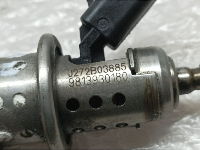 Recambio de inyector adblue para citroën c3 feel referencia OEM IAM 9813930180  