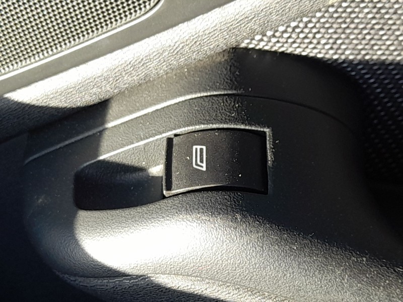 Recambio de mando elevalunas delantero derecho para audi a3 (8l1) 1.6 referencia OEM IAM 4B0959855A4PK  