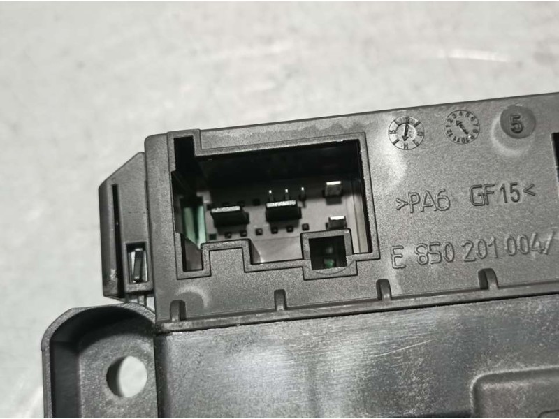 Recambio de motor elevalunas trasero izquierdo para volkswagen polo (6c1) bluemotion referencia OEM IAM 6R0959811N S850311253 