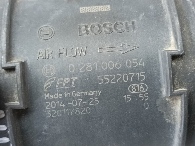 Recambio de caudalimetro para fiat doblo pop referencia OEM IAM 55220715 0281006054 BOSCH