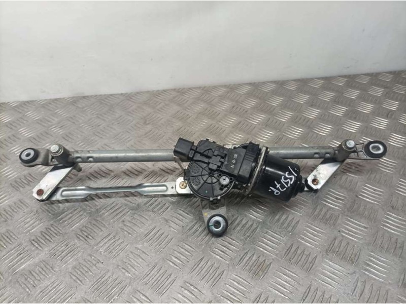 Recambio de motor limpia delantero para ssangyong tivoli line 4x2 referencia OEM IAM 7821035002  DY AUTO