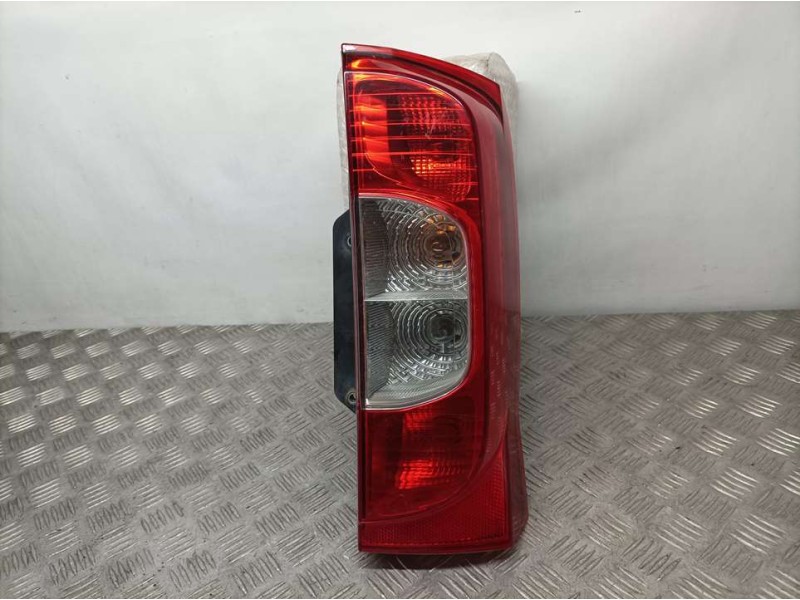 Recambio de piloto trasero derecho para citroën nemo basis referencia OEM IAM 13202F 01353205080 FARBA