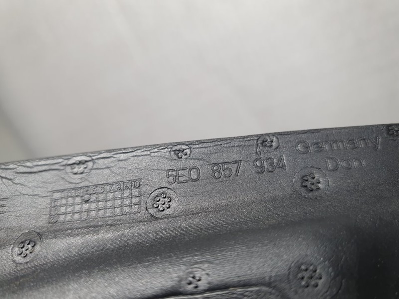 Recambio de retrovisor derecho para skoda octavia lim. (5e3) active referencia OEM IAM 5E0857934  ELECTRICO 6 CABLES