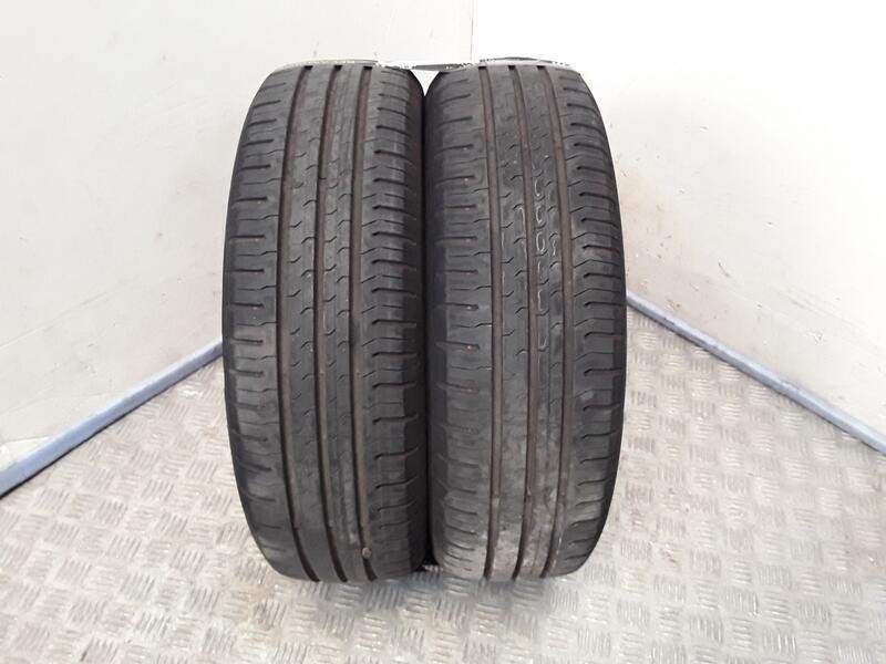 Recambio de neumatico pareja para neumaticos reutilizados - referencia OEM IAM 165651483T CONTINENTAL 165/65/14/83T