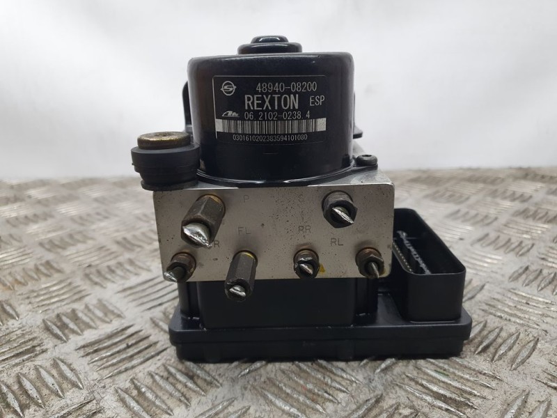 Recambio de abs para ssangyong rexton rx 270 plus / 270 xdi plus referencia OEM IAM 4894008200 06210202384 