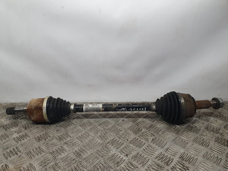 Recambio de transmision delantera izquierda para citroën berlingo feel m 5p referencia OEM IAM 9677561480 8PN97 2057214