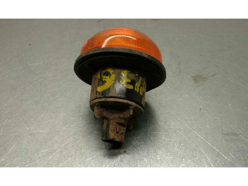 Recambio de piloto trasero derecho para land rover defender (ld) 2.5 td5 referencia OEM IAM   AMBAR