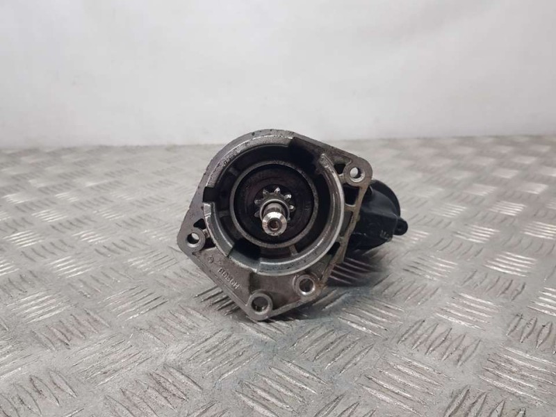 Recambio de motor arranque para seat ibiza (6k1) select referencia OEM IAM 0369110230 001112027 BOSCH