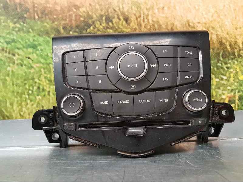 Recambio de mando radio para chevrolet cruze ls referencia OEM IAM 94563267 973267A092710199 