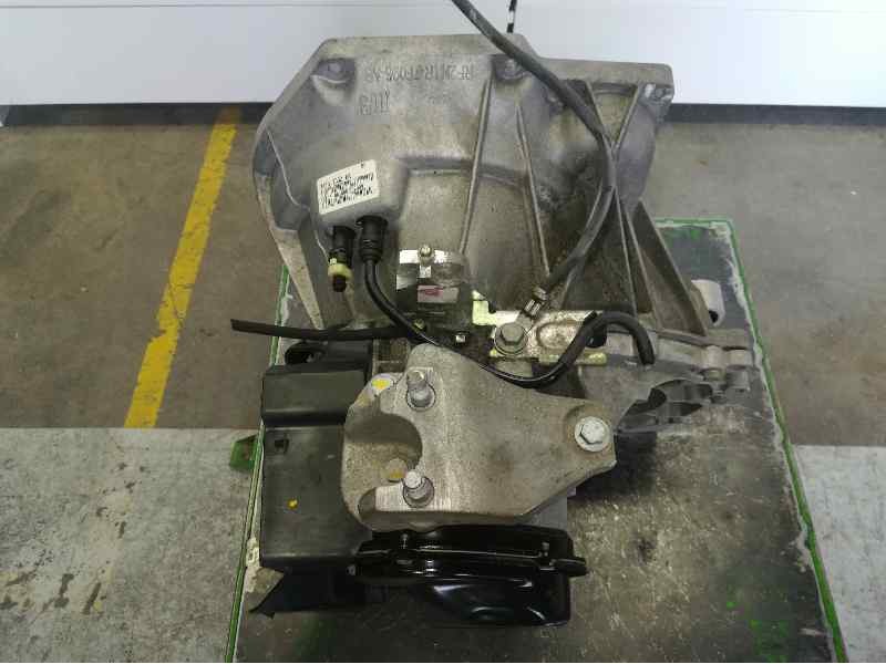 Recambio de caja cambios para ford fiesta (cb1) ambiente referencia OEM IAM 8A6R7002EA 081008 5VELOCIDADES