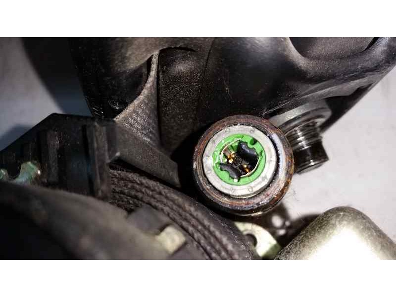 Recambio de pretensor airbag izquierdo para ssangyong rexton rx 270 plus / 270 xdi plus referencia OEM IAM   