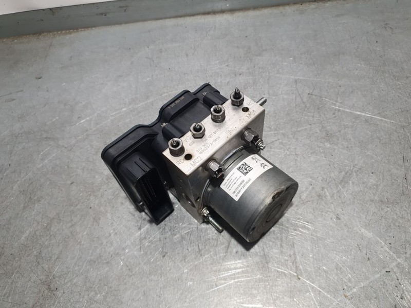 Recambio de abs para citroën berlingo furgón worker xl referencia OEM IAM 9812786180 970025 BOSCH