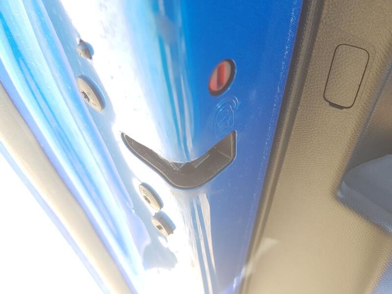 Recambio de cerradura puerta trasera izquierda para peugeot 208 ii (ub_, up_, uw_, uj_) 1.2 puretech 100 referencia OEM IAM 9844