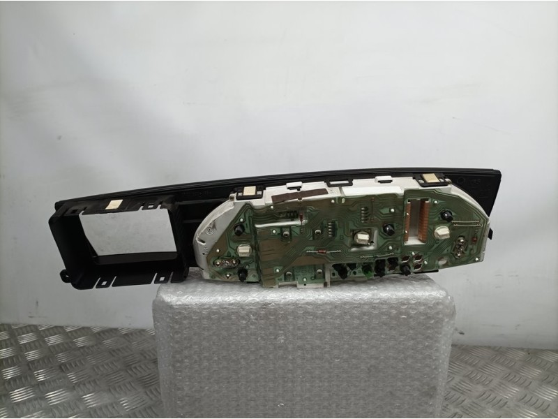 Recambio de cuadro instrumentos para opel omega b básico berlina referencia OEM IAM   VDO REFERENCIA BORRADA