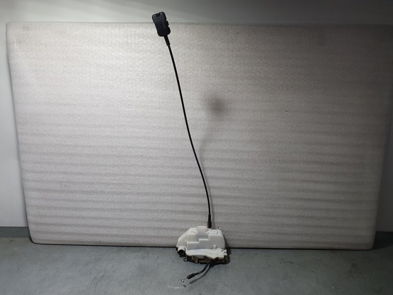 Recambio de cerradura puerta delantera derecha para renault scenic ii confort dynamique referencia OEM IAM SIN REF  4 PINES