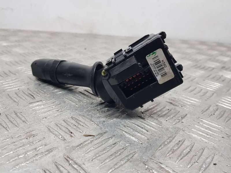 Recambio de mando limpia para kia cee´d drive referencia OEM IAM 934202K560  