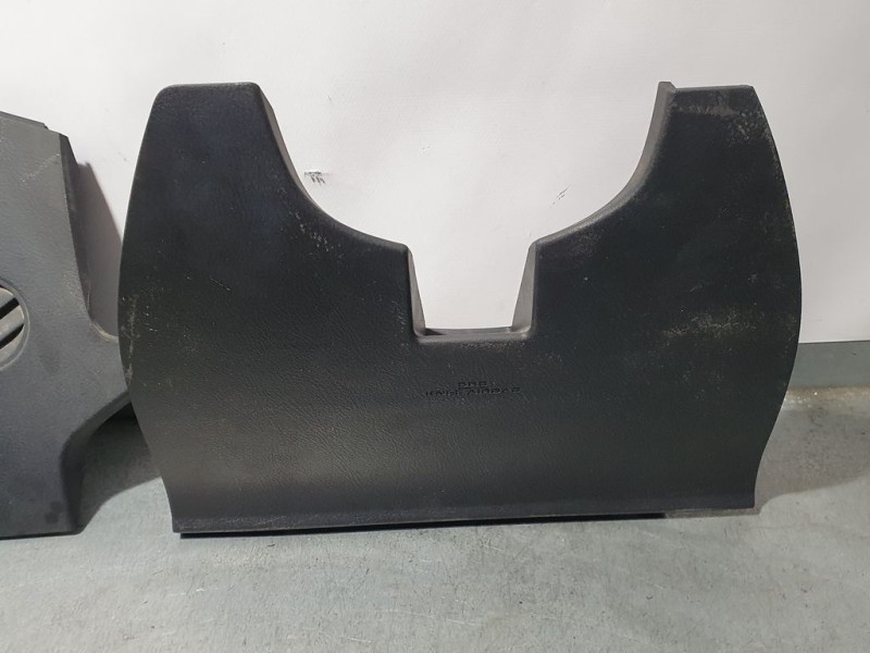 Recambio de kit airbag para toyota corolla verso (r1) 2.2 d-4d luna referencia OEM IAM   C/PRETENSORES Y AIRBAG RODILLAS