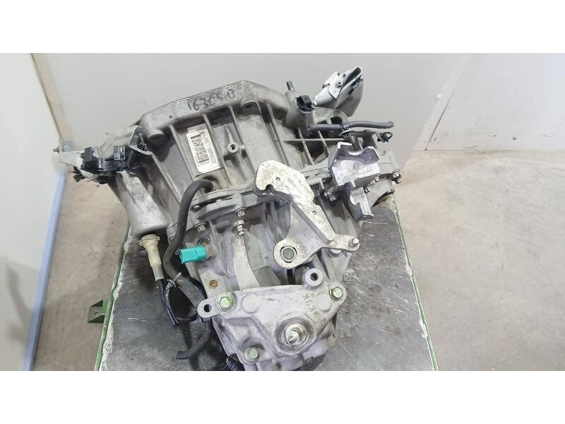 Recambio de caja cambios para nissan juke (f15) acenta referencia OEM IAM TL4125 6 VELOCIDADES S129775