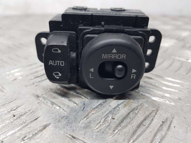 Recambio de mando retrovisor para kia cee´d drive referencia OEM IAM 93530A2050 49D4811000 