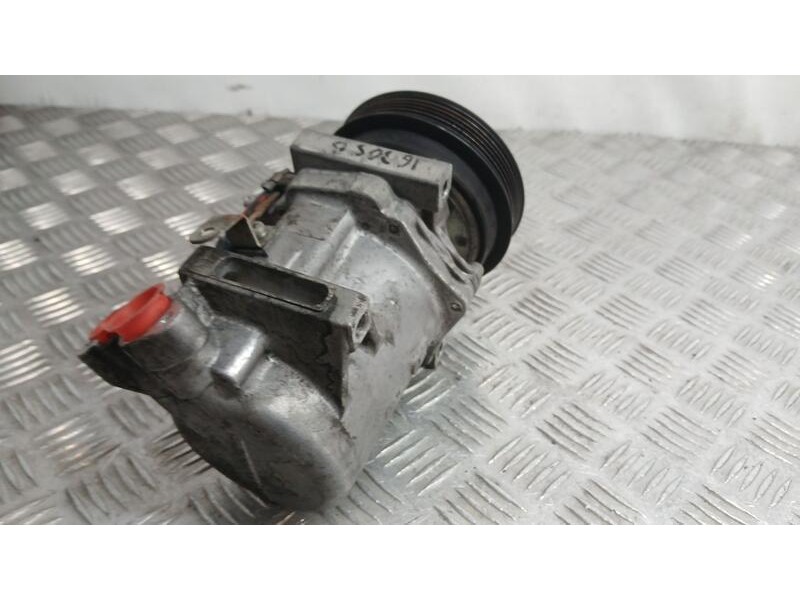 Recambio de compresor aire acondicionado para nissan juke (f15) acenta referencia OEM IAM 926003VD0A CALSONIC KANSEI M215J111704