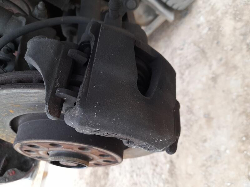 Recambio de pinza freno delantera derecha para volkswagen golf vi (5k1) 2.0 tdi referencia OEM IAM 1K0615124D  