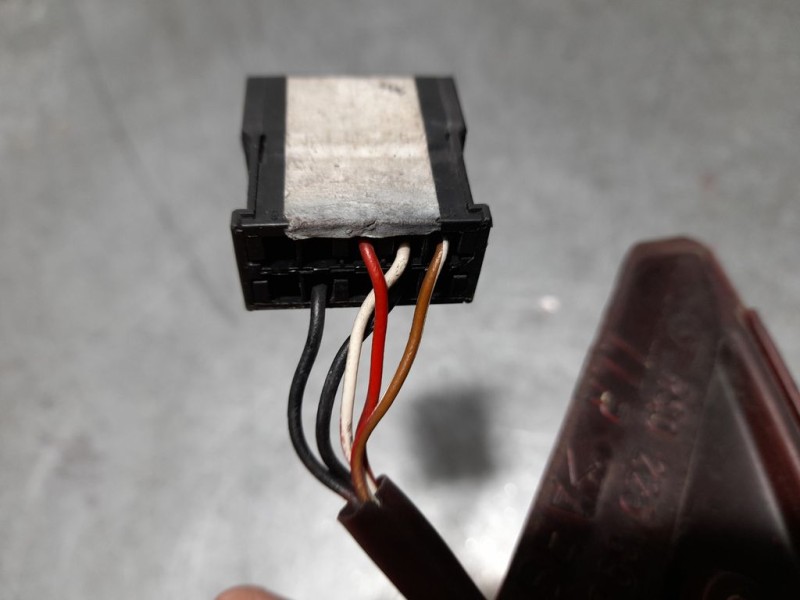 Recambio de retrovisor derecho para audi a3 (8l) 1.9 tdi ambiente referencia OEM IAM RSO225396  ELECTRICO/TOCADO 5 CABLES