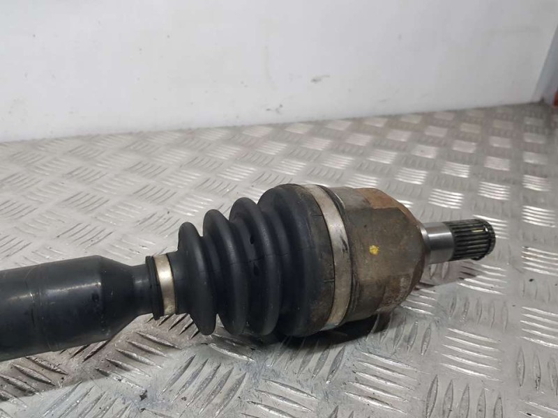 Recambio de transmision delantera derecha para kia cee´d drive referencia OEM IAM 49501A6000  