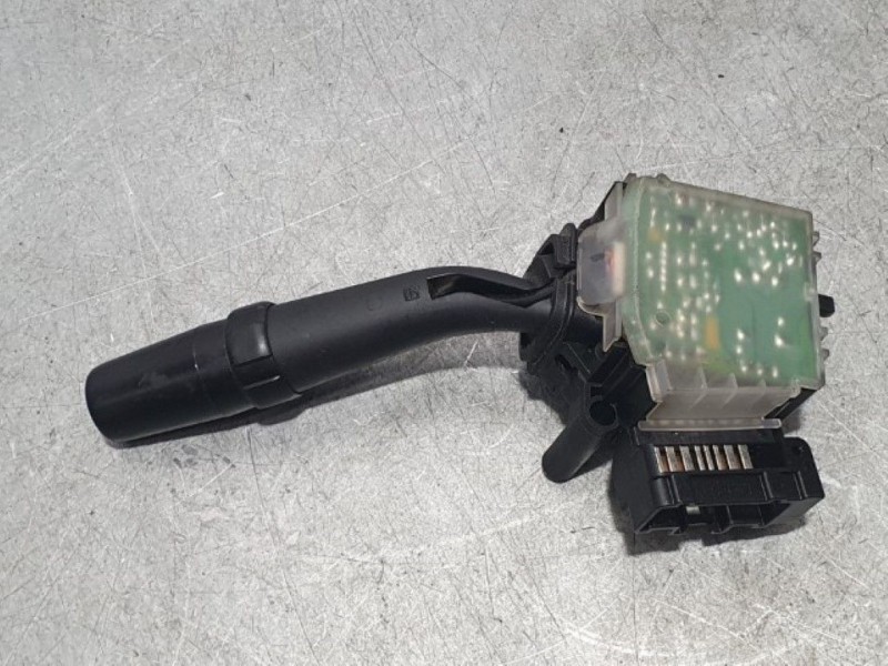 Recambio de mando limpia para toyota corolla verso (r1) 2.2 d-4d luna referencia OEM IAM   SIN REFERENCIA