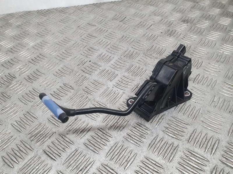 Recambio de potenciometro pedal para lexus is 300h referencia OEM IAM 7811030151 1988009750 DENSO