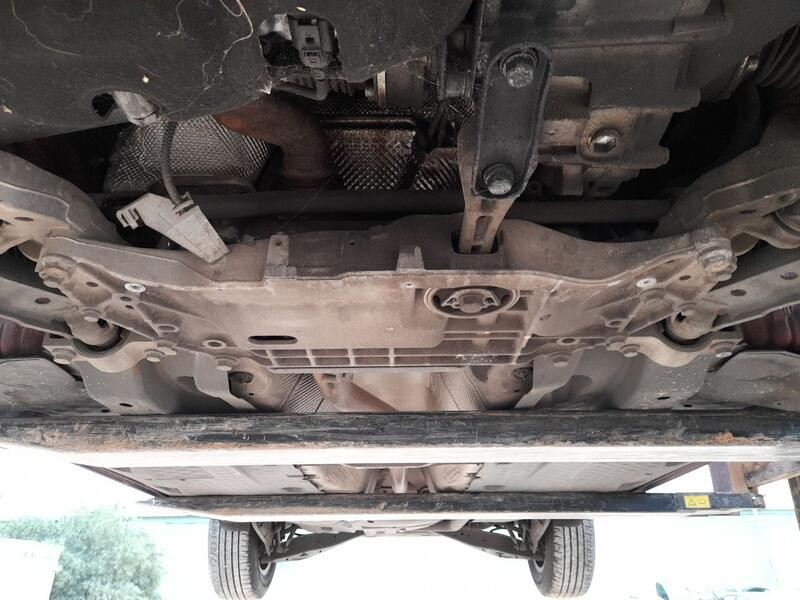 Recambio de puente delantero para volkswagen golf vi (5k1) 2.0 tdi referencia OEM IAM 1K0199313AL  