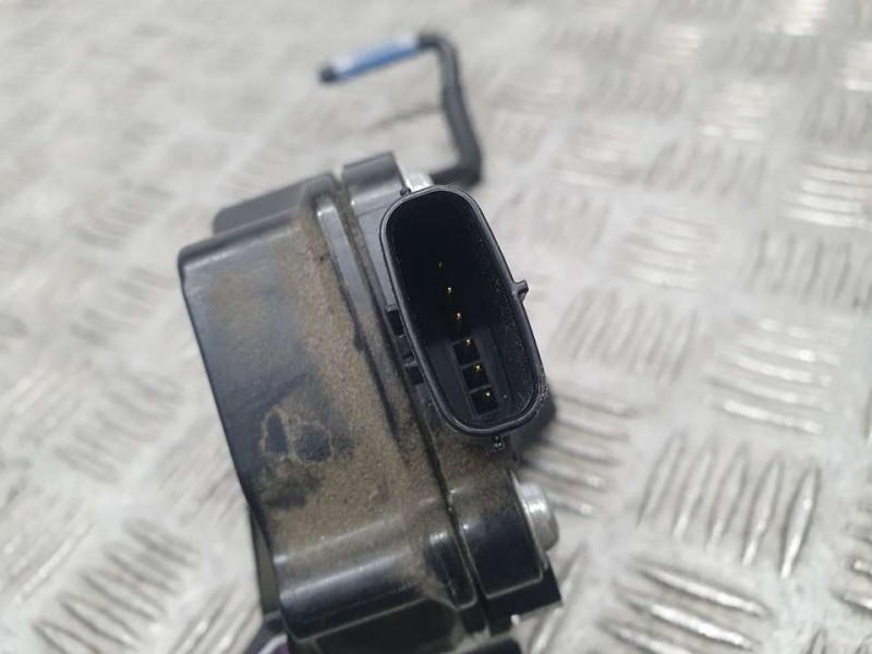 Recambio de potenciometro pedal para lexus is 300h referencia OEM IAM 7811030151 1988009750 DENSO
