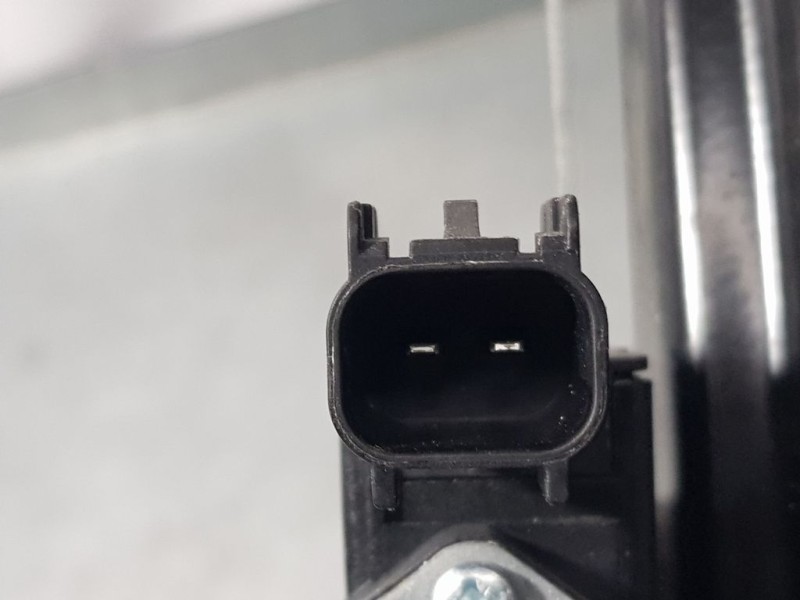 Recambio de elevalunas trasero derecho para ford ecosport titanium referencia OEM IAM CN15A27000CD  FOMOCO ELECTRICO 2 PINS