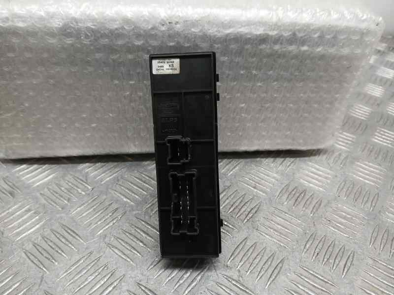 Recambio de mando elevalunas delantero izquierdo para nissan juke (f15) acenta referencia OEM IAM 254011KA5E  