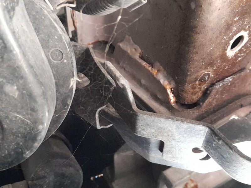 Recambio de refuerzo paragolpes delantero para audi a3 (8l1) 1.6 referencia OEM IAM 8L0807109F  