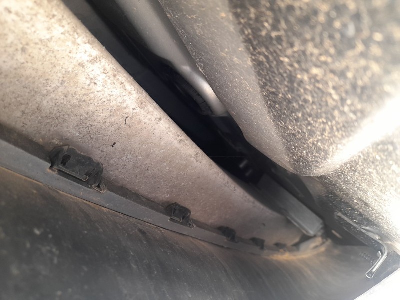 Recambio de refuerzo paragolpes trasero para audi a3 (8l1) 1.6 referencia OEM IAM 8L0807309E  