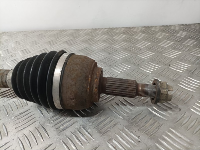 Recambio de transmision delantera derecha para renault scenic ii confort dynamique referencia OEM IAM 8200436366  